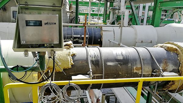 Steam flow measurement for billing at a 